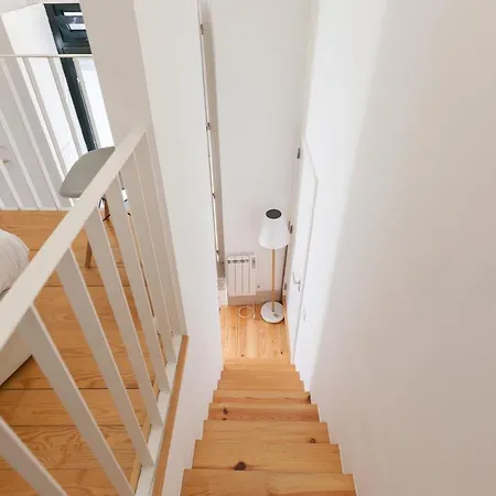 Arroios Urban Studio With Mezzanine