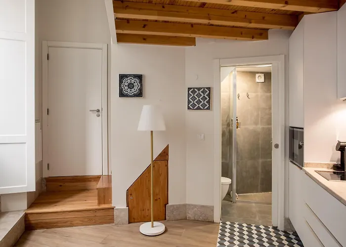 Arroios Urban With Mezzanine Lisboa